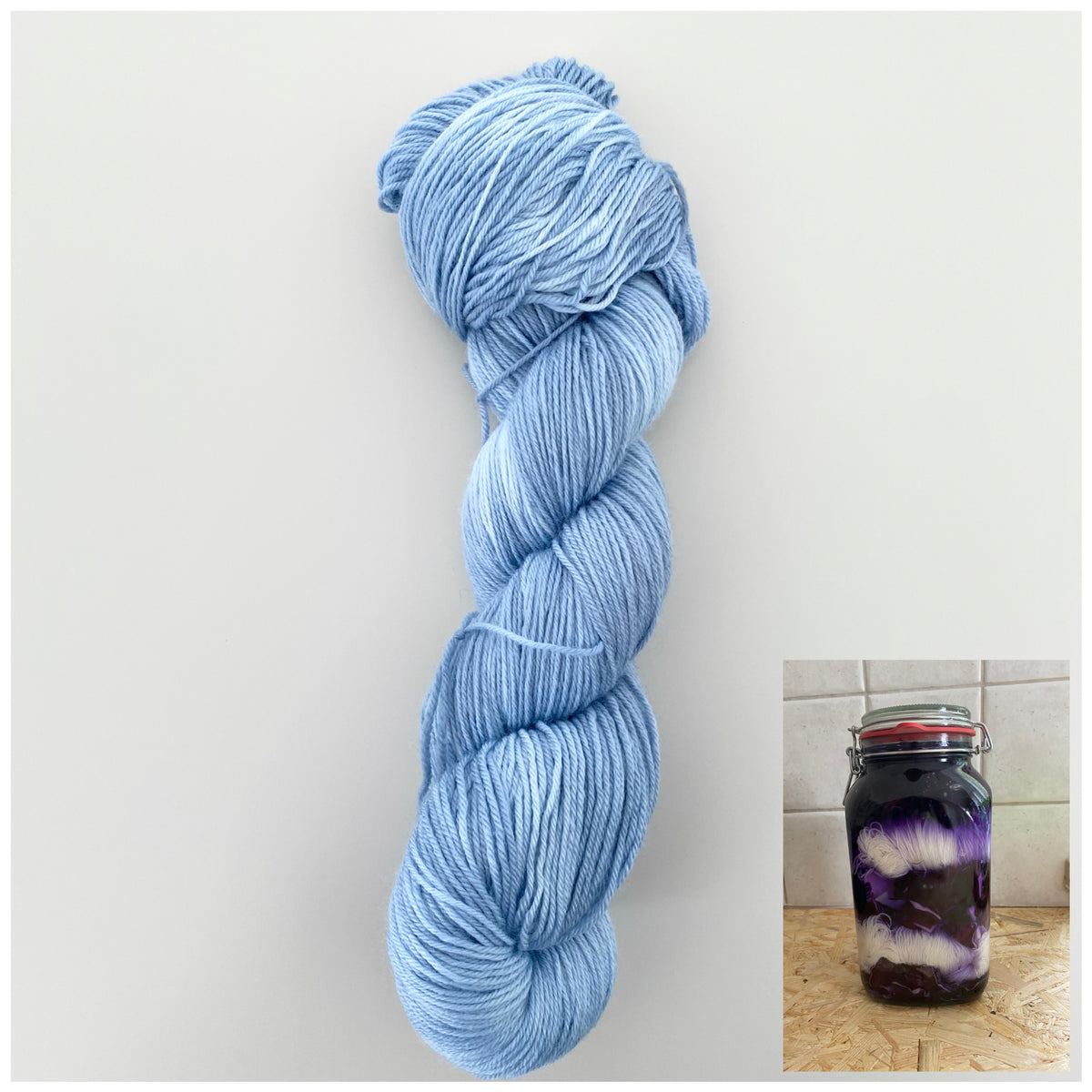 Bambus Sockenwolle 4fädig - 💙 Rotkohl – das Blau der stillen Stunden