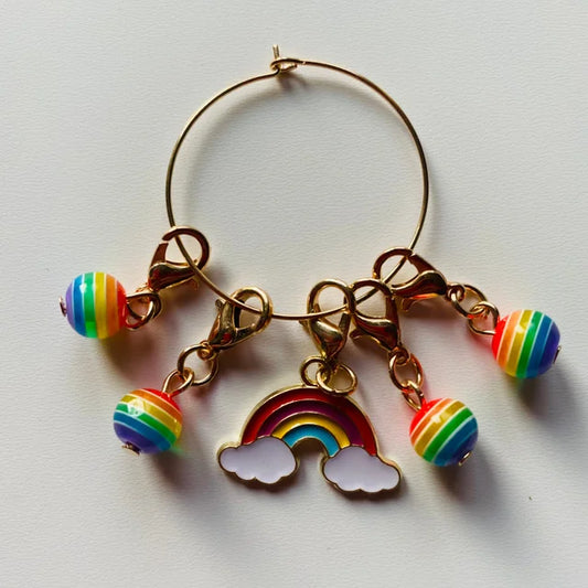 Maschenmarkierer Regenbogen und Kugeln